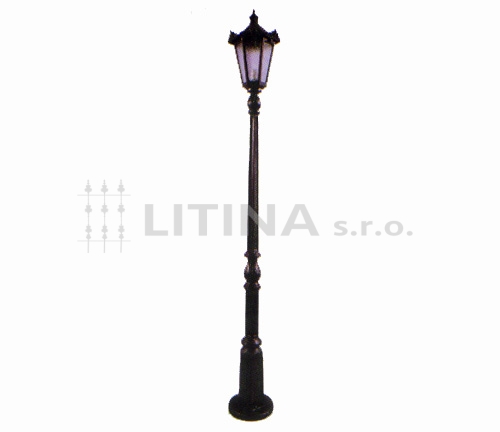  Lampa šestiboká T na sloupku 1,8 m